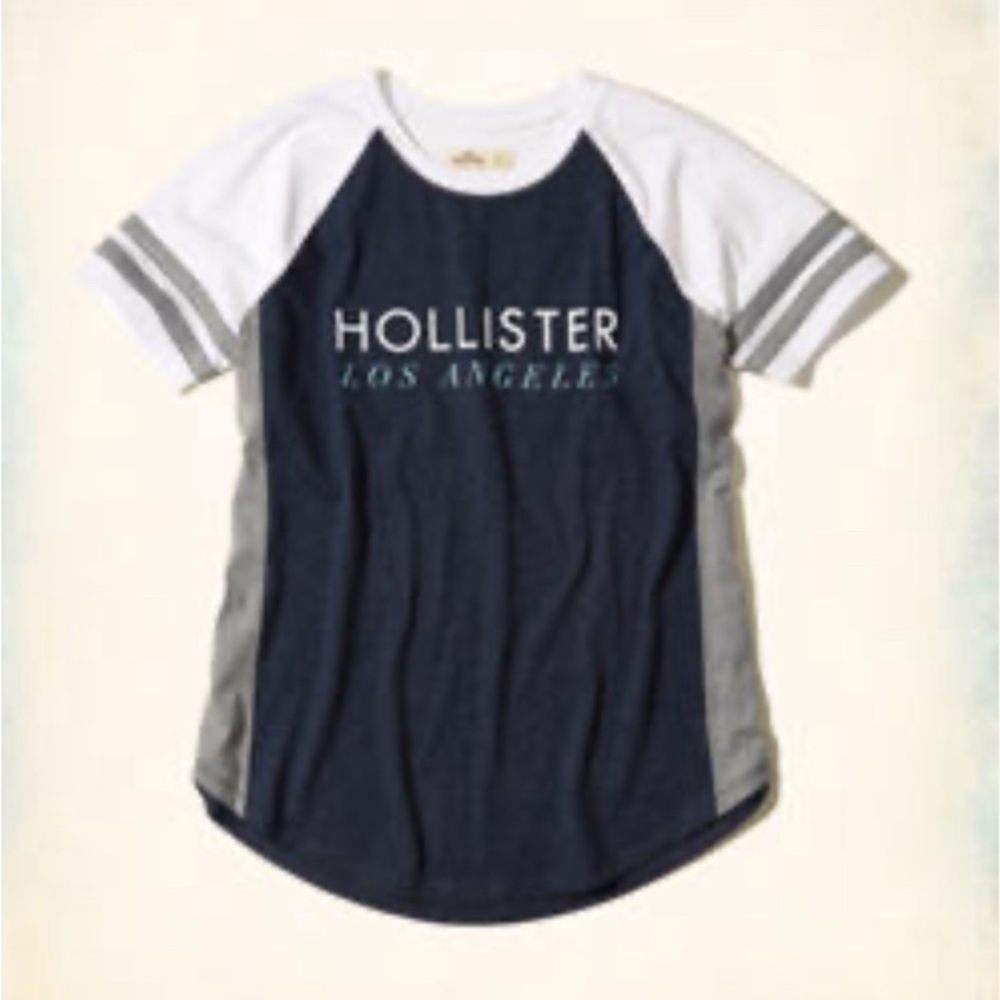 Hollister colour block logo graphic curved hem t-shirt